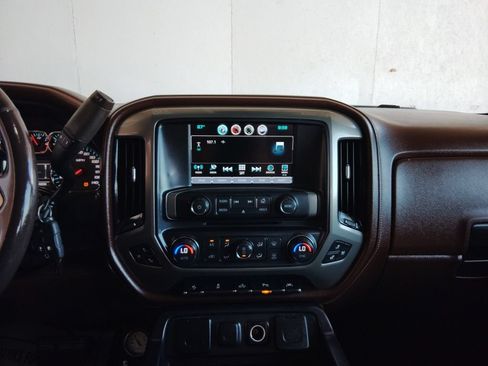 Used 2016 Chevrolet Silverado 1500 High Country w/ High Country Premium Package AWD/4WD image 25