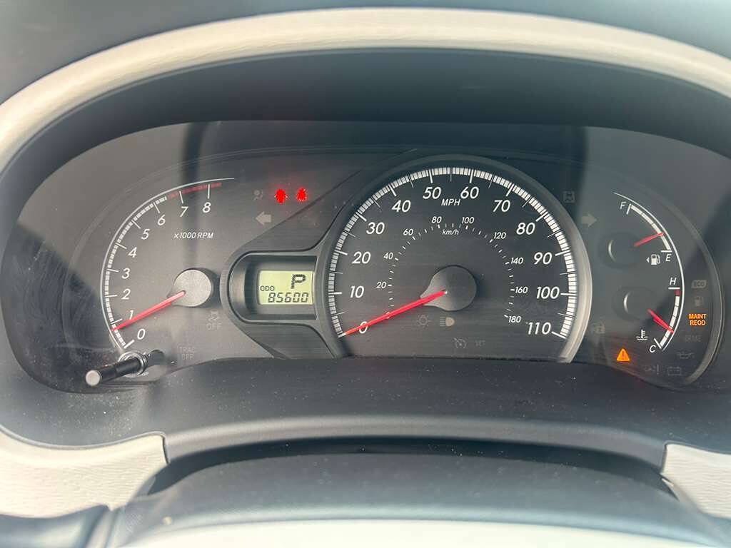 Used 2014 Toyota Sienna LE FWD image 12