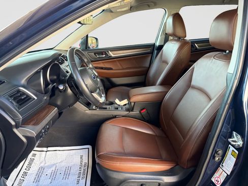 Used 2018 Subaru Outback 3.6R Touring image 10