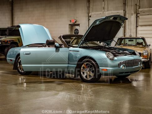 Used 2002 Ford Thunderbird Deluxe image 84