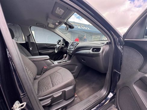Used 2020 Chevrolet Equinox LT image 23