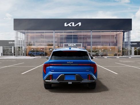 New 2026 Kia K4 GT-Line w/ GT-Line Premium Package FWD image 5
