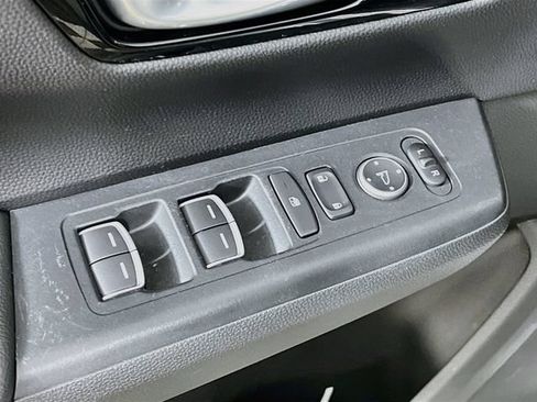 Used 2023 Honda CR-V Sport Touring image 7