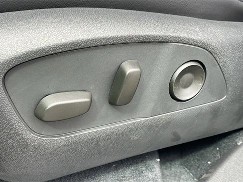 New 2026 GMC Acadia AT4 w/ Luxury Package image 12