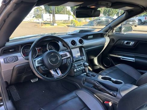Used 2022 Ford Mustang Premium RWD image 16