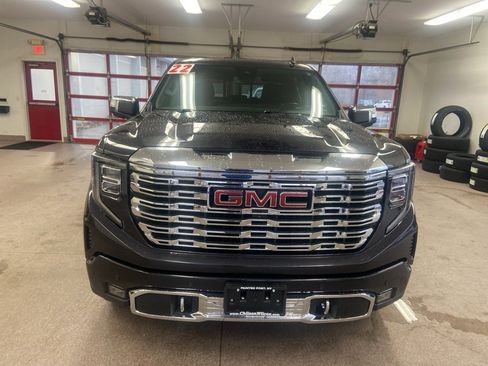 Used 2022 GMC Sierra 1500 Denali image 2