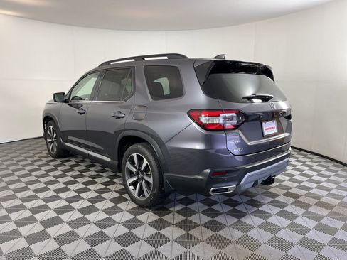 Certified 2023 Honda Pilot Elite image 16
