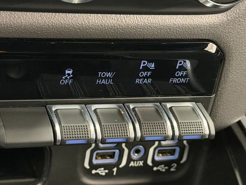 Used 2022 RAM 1500 Big Horn AWD/4WD image 27
