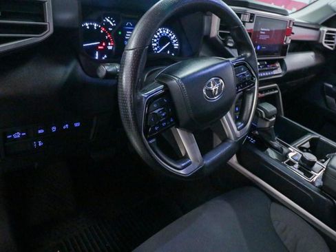 Used 2022 Toyota Tundra SR5 AWD/4WD image 13