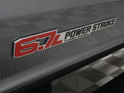 Used 2025 Ford F250 Platinum w/ Tremor Off-Road Package image 59