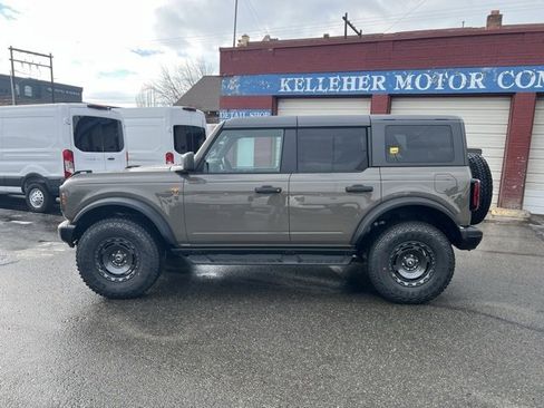 New 2025 Ford Bronco Badlands w/ Sasquatch Package image 2
