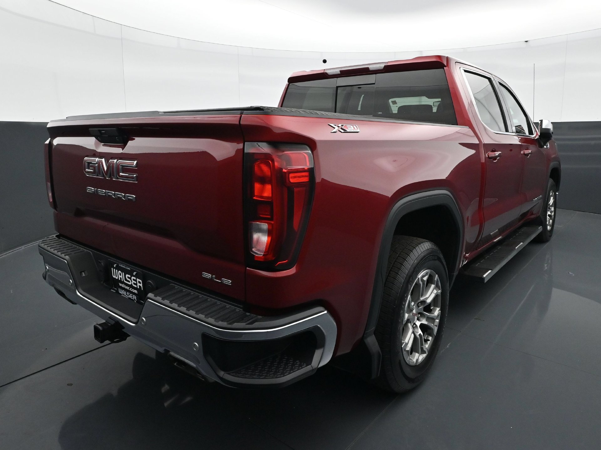 Used 2020 GMC Sierra 1500 SLE w/ SLE Value Package AWD/4WD image 6