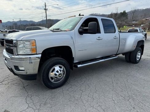 Used 2011 Chevrolet Silverado 3500 LTZ w/ LTZ Plus Package image 6