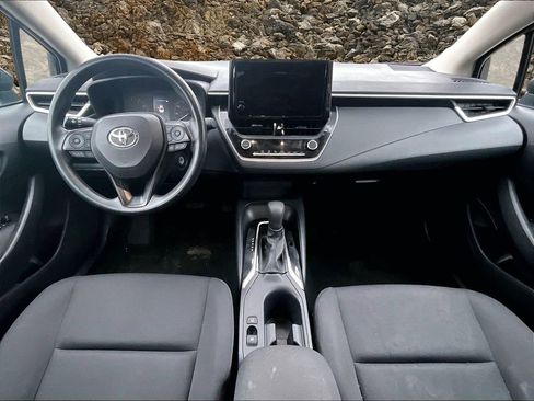 Used 2023 Toyota Corolla LE FWD image 13
