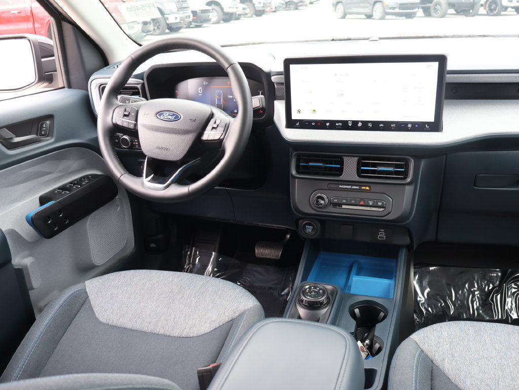 Used 2025 Ford Maverick XLT w/ XLT Luxury Package AWD/4WD image 14