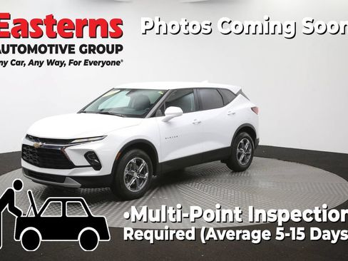 Used 2025 Chevrolet Blazer LT FWD image 56