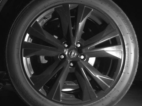Used 2018 Nissan Pathfinder SL w/ Midnight Edition Package AWD/4WD image 29