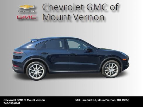 Used 2022 Porsche Cayenne Coupe image 6