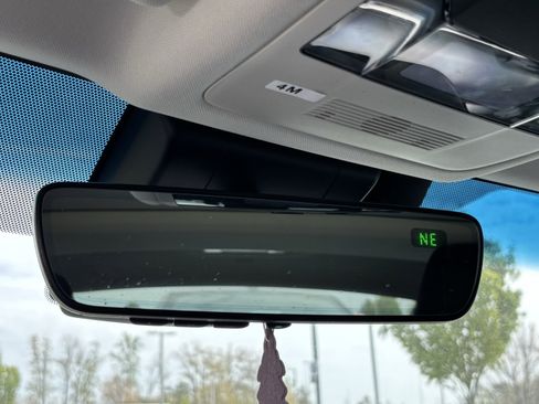 Used 2021 Lexus ES 300h w/ Premium Package image 27