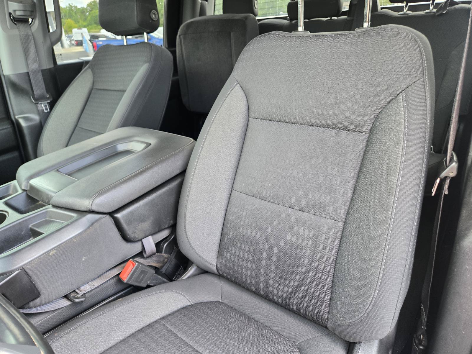 Used 2023 Chevrolet Silverado 3500 LT w/ Convenience Package AWD/4WD image 17