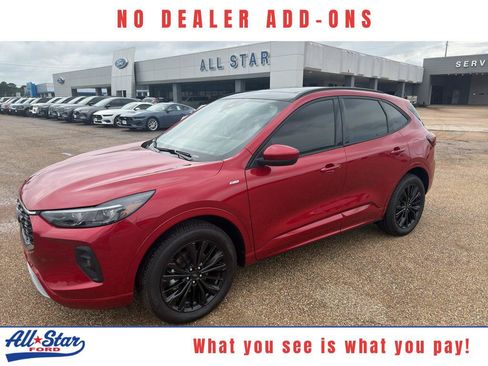 Used 2026 Ford Escape ST-Line Elite w/ Equipment Group 501A AWD/4WD image 1