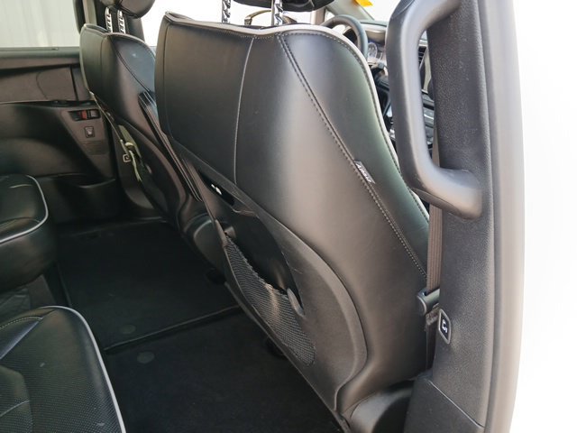 Used 2025 Chrysler Pacifica Limited FWD image 23
