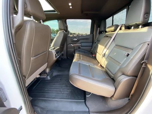 Used 2021 GMC Sierra 1500 Denali w/ Denali Premium Package AWD/4WD image 20