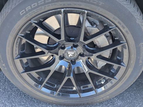 Used 2024 Audi Q8 e-tron Premium Plus AWD/4WD image 12