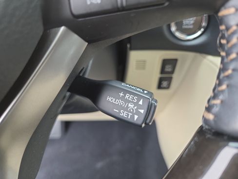 Certified 2023 Lexus GX 460 Premium w/ Premium Plus Package image 31