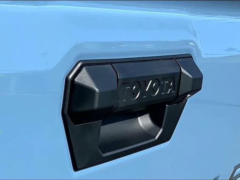 New 2026 Toyota Tacoma SR5 AWD/4WD image 15