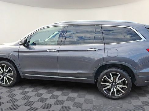 Used 2020 Honda Pilot Touring image 5