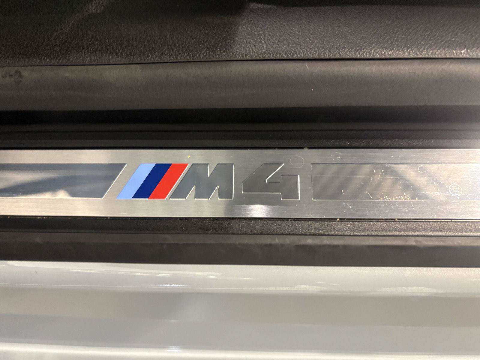 Used 2023 BMW M4 xDrive Competition w/ Executive Package AWD/4WD image 21