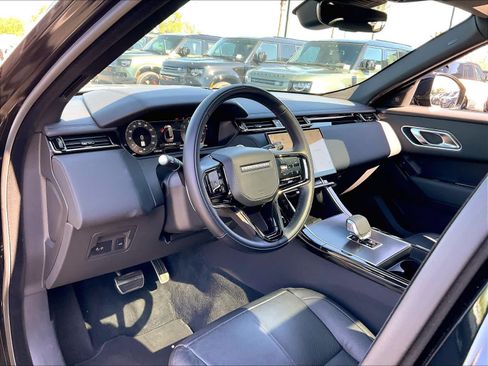Used 2026 Land Rover Range Rover Velar Dynamic SE AWD/4WD image 17