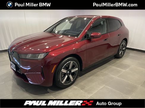 Used 2026 BMW iX xDrive45 w/ Premium Package AWD/4WD image 1