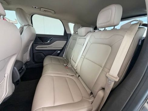 Used 2022 Lincoln Corsair FWD image 28