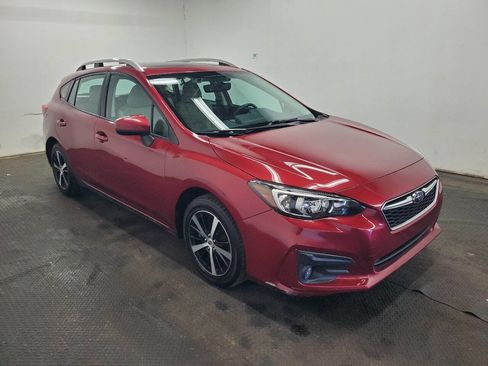 Used 2019 Subaru Impreza 2.0i Premium AWD/4WD image 3