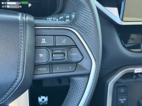 Used 2025 Toyota Sequoia SR5 image 20