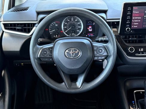 Used 2021 Toyota Corolla LE FWD image 20