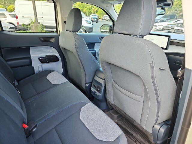 Certified 2025 Ford Maverick XLT w/ XLT Luxury Package FWD image 11