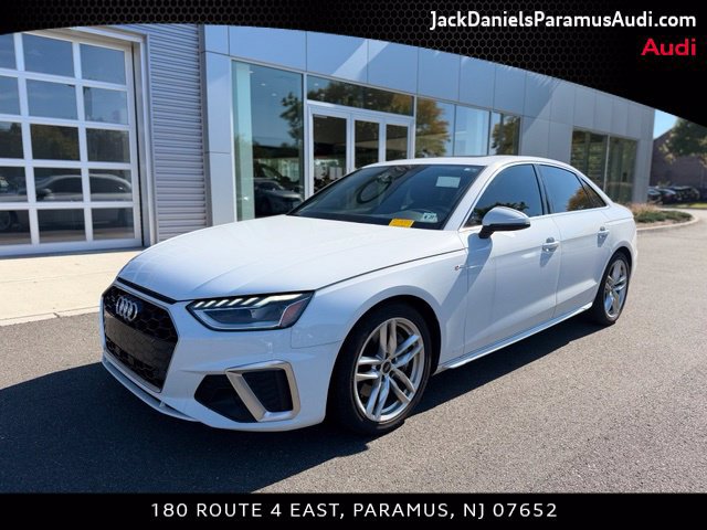 Used 2022 Audi A4 2.0T Premium Plus w/ Premium Plus Package AWD/4WD image 1