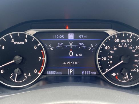 Used 2022 Nissan Altima 2.5 SL AWD/4WD image 34