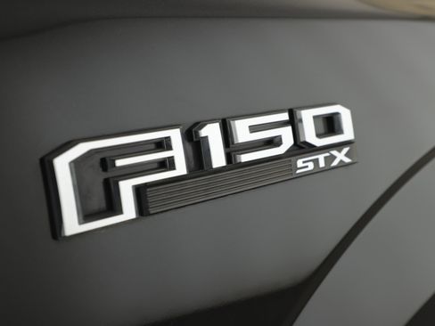 Used 2020 Ford F150 XL w/ Equipment Group 101A Mid image 16