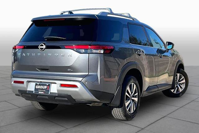 Certified 2025 Nissan Pathfinder SL FWD image 13