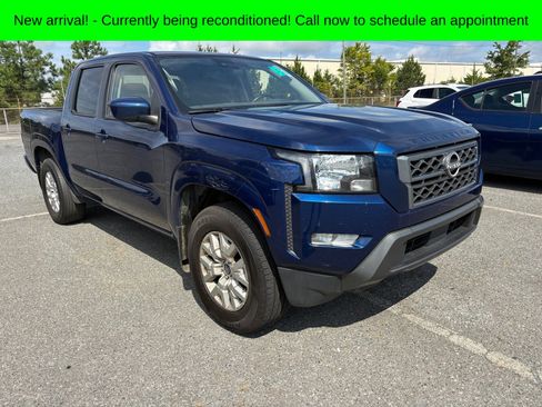 Used 2023 Nissan Frontier SV w/ SV Convenience Package RWD image 8