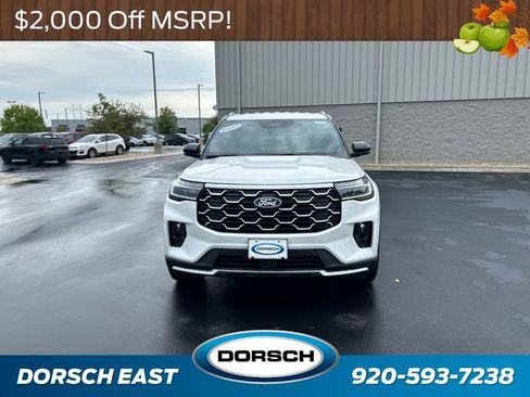 New 2027 Ford Explorer Platinum w/ LUX Leather Package AWD/4WD image 2