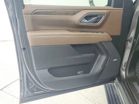 Used 2021 Chevrolet Tahoe High Country RWD image 22