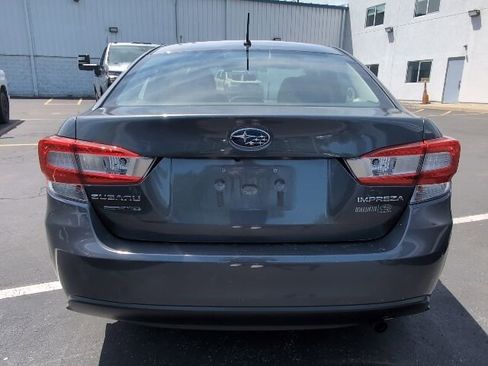 Used 2022 Subaru Impreza 2.0i AWD/4WD image 2