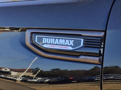New 2026 GMC Sierra 1500 AT4X AWD/4WD image 9