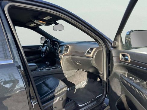 Used 2014 Jeep Grand Cherokee Limited image 21