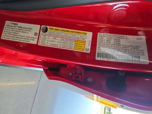 Used 2024 Honda Civic EX-L image 25
